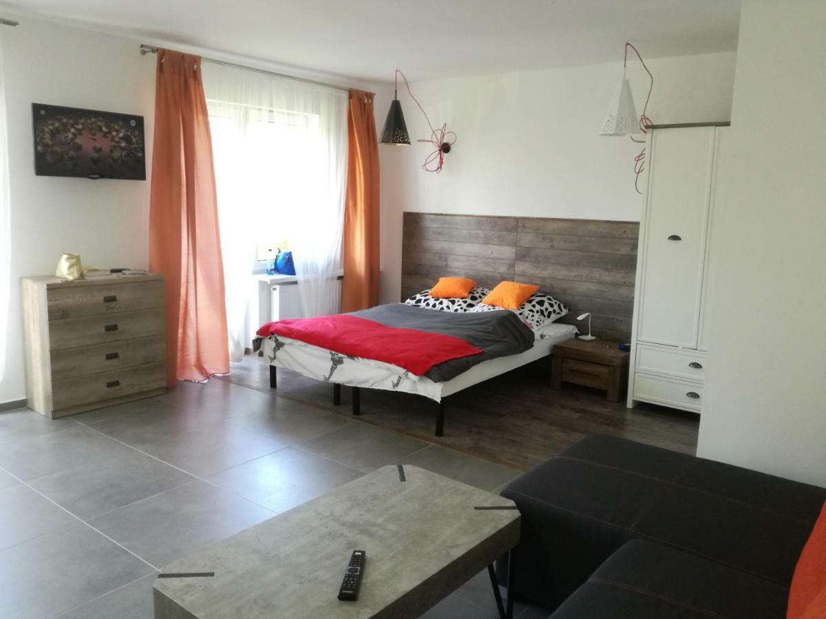 Apartamenty Oaza 레왈 외부 사진